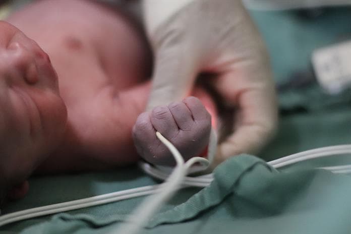 Investigan muerte de 18 bebés en hospital del IMSS en Jalisco