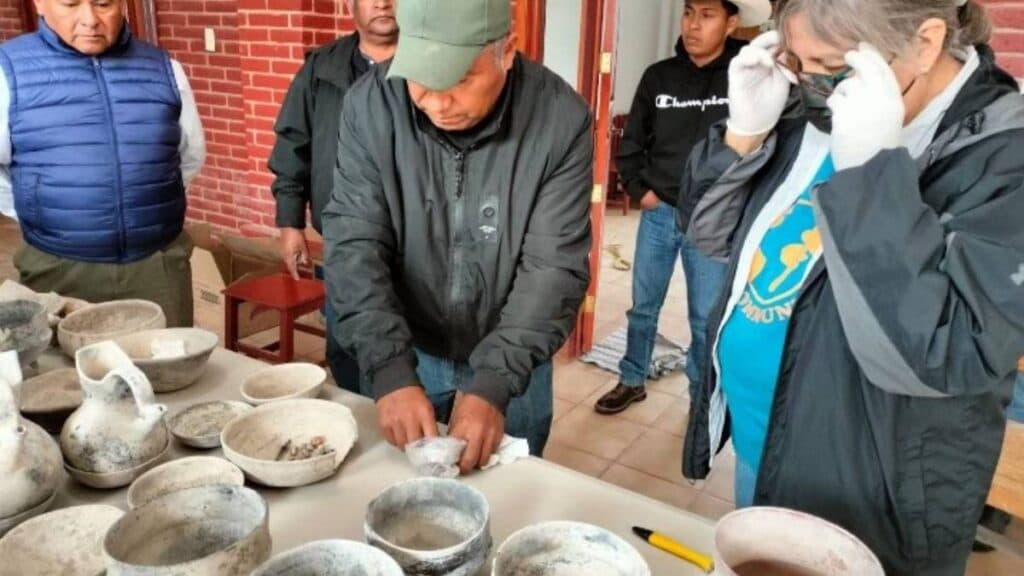 INAH confirma autenticidad de 60 piezas arqueológicas halladas en Oaxaca